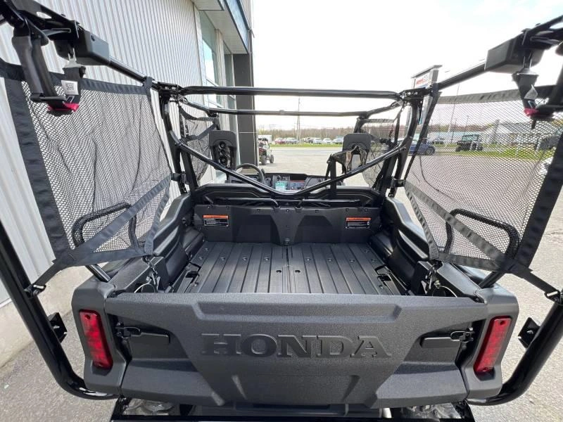2024 Honda Pioneer 1000 5 Pl Trail Edition alt