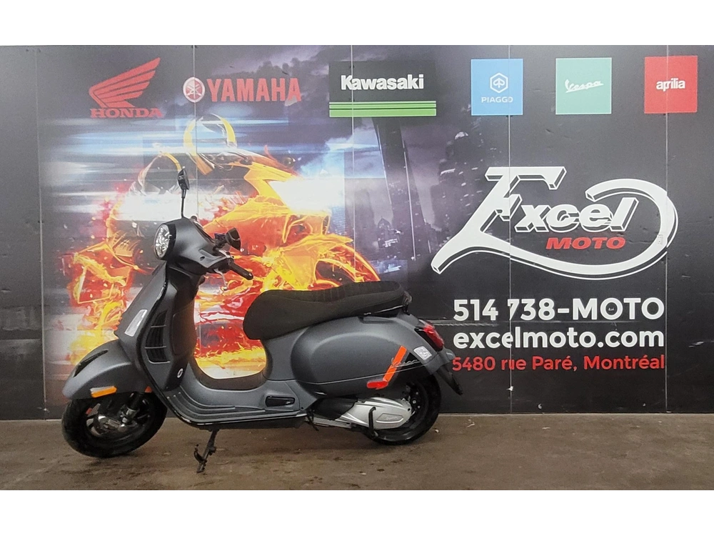 Vespa Gts 300 2024 alt