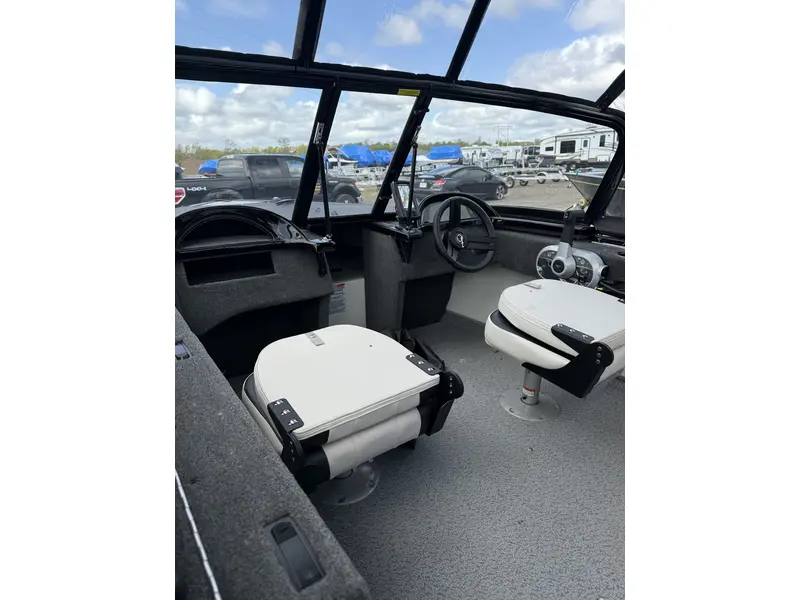 Legend R15 + 25 ELPT CT 4S MERC & Trailer - $66 weekly oac 2024