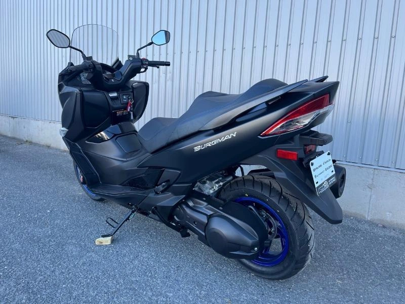 2024 Suzuki Burgman 400 alt
