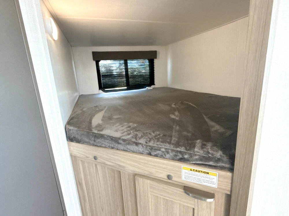 2025 Avenir Avenir A-27bh alt