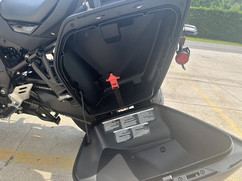 2025 Yamaha Tracer 9 Y-amt alt