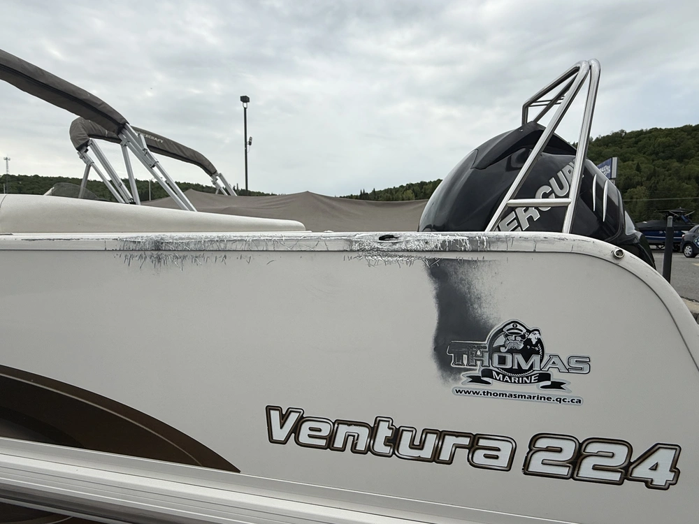 2011 Princecraft Ventura 224 alt