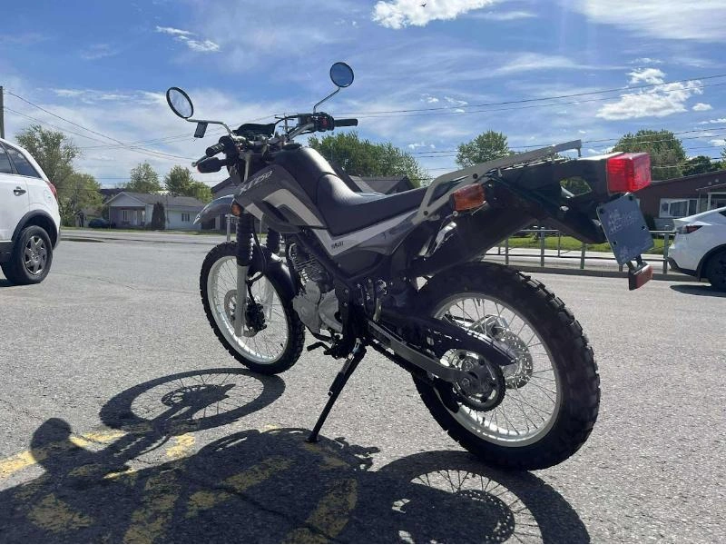 2024 Yamaha Xt 250 alt