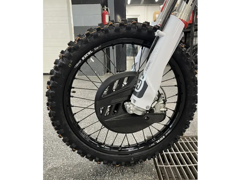 2025 Husqvarna TE 300 PRO