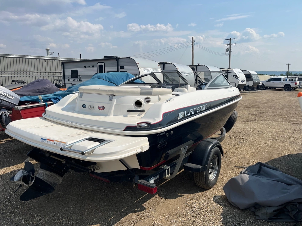 2013 Larson Lx 185s alt
