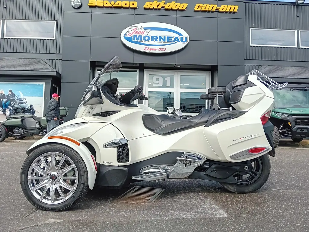 2016 Can-Am SPYDER RT LTD