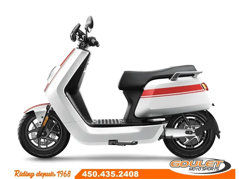 2022 NIU NIU NQi GTS E-SCOOTER