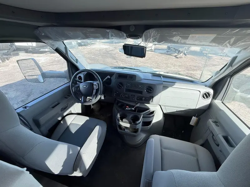 2024 Gulf Stream 6280LE Conquest E-350 Super Duty Motorhome thumbnail 8