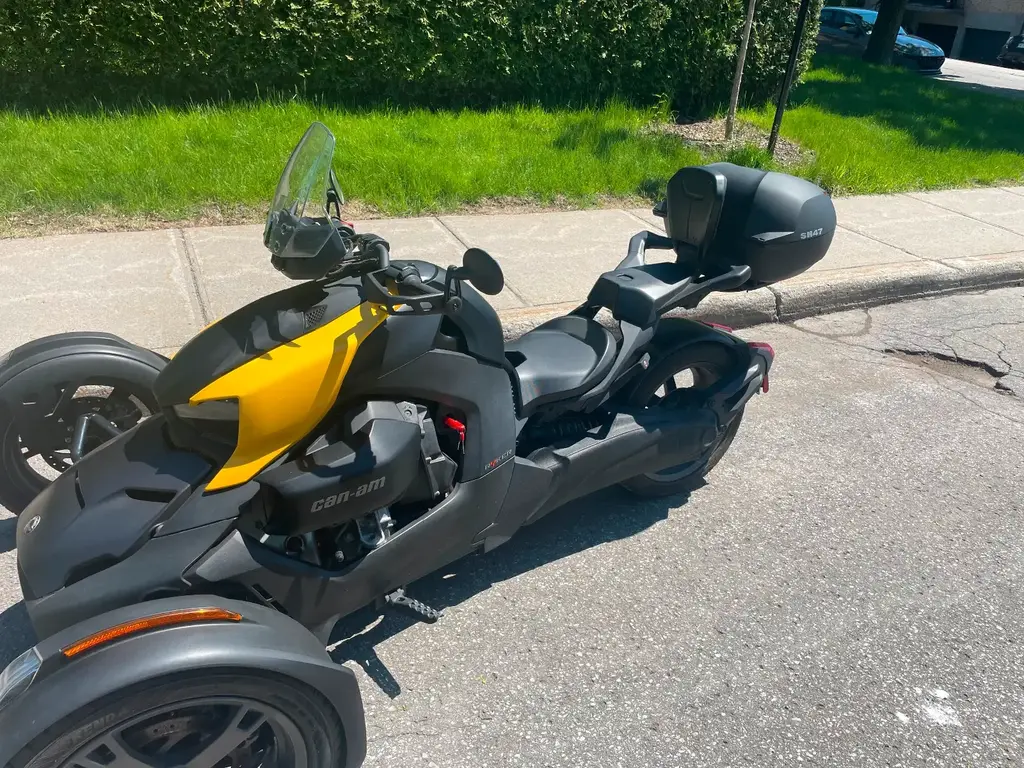 2019 Can-Am RYKER 900