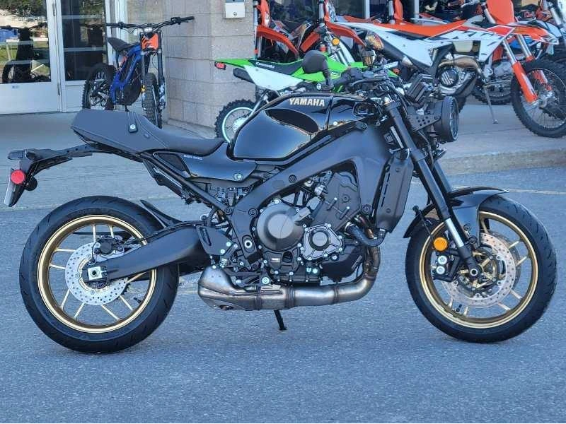 Yamaha Xsr900 2025 alt