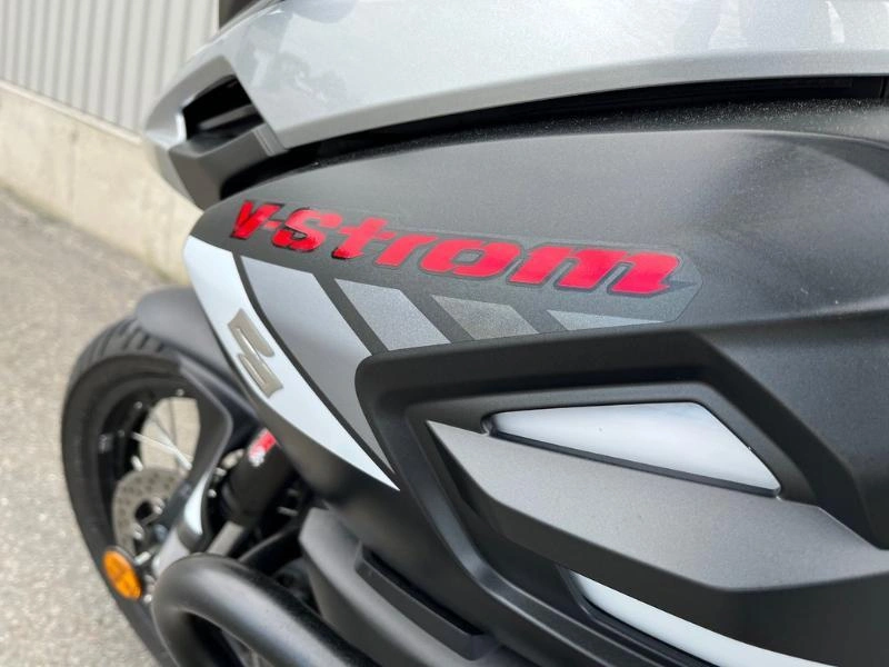 Suzuki V-strom 1000x 2018 alt