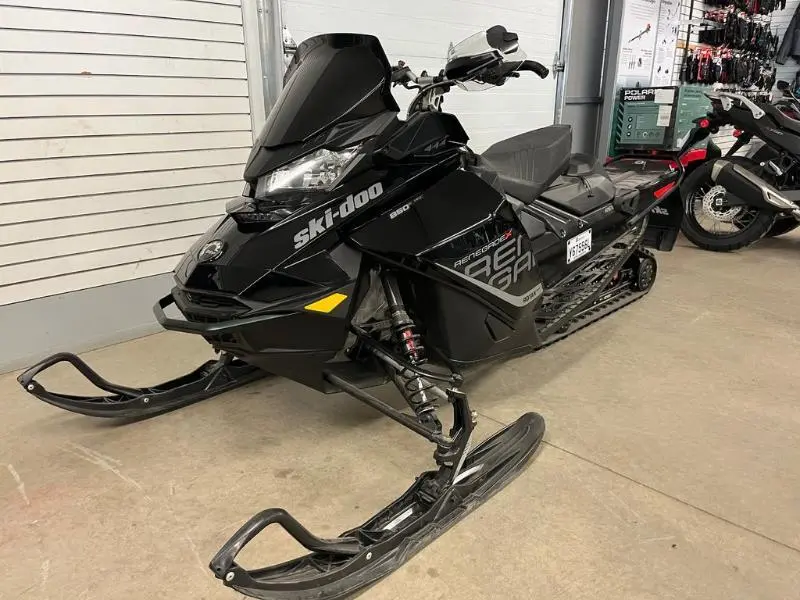 2018 Ski-Doo RENEGADE 850X E-TEC