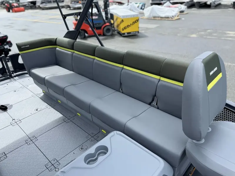 Sea-Doo SWITCH FISH 18' 170 HP 2025
