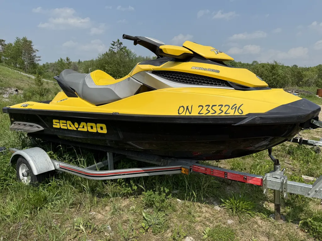 2010 Sea-Doo RXT 215 SUPERCHARGED