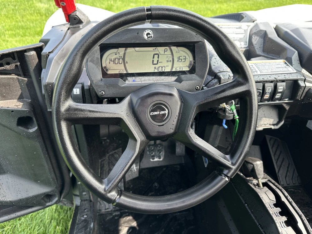 2025 Can-am Maverick Sport Xrc 1000r $72/wk alt