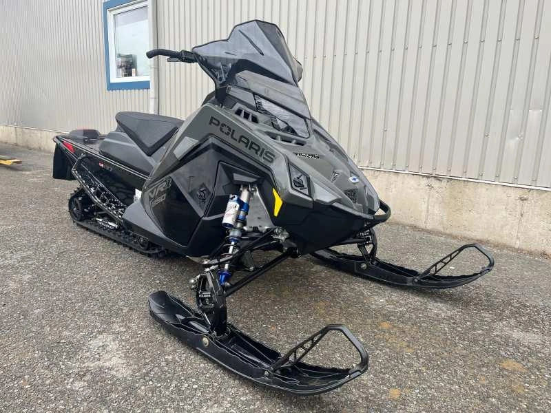 Polaris 850 Indy Vr1 137 2025 alt