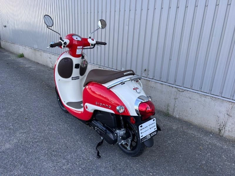 2025 Honda Giorno alt
