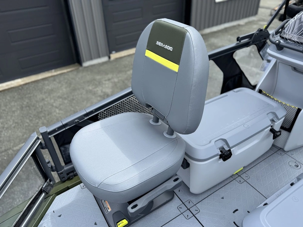 2025 Sea-doo Switch Fish 18' 170 Hp alt