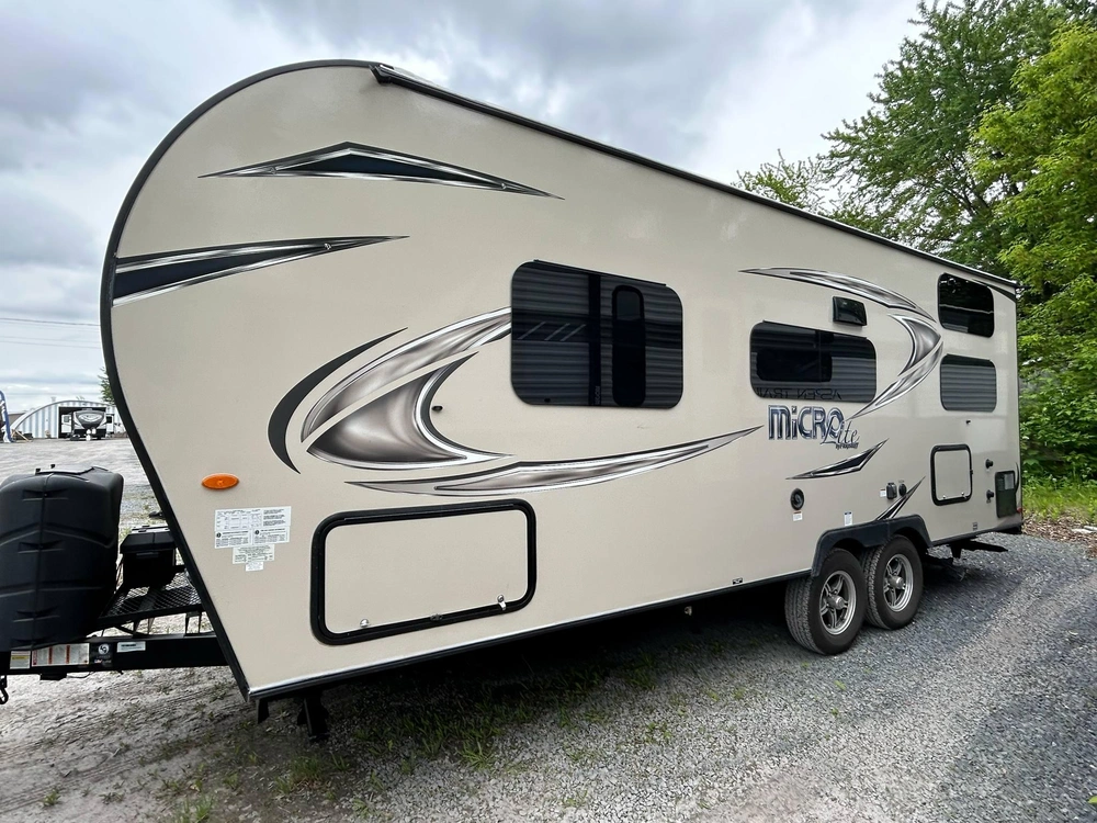 Flagstaff Micro-lite 23lb 2018 alt