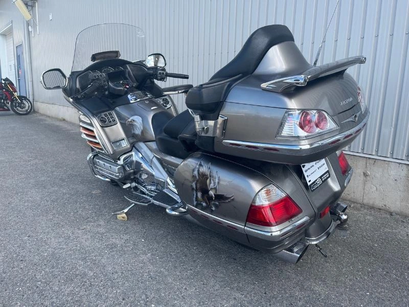 2006 Honda Gold Wing 1800 alt