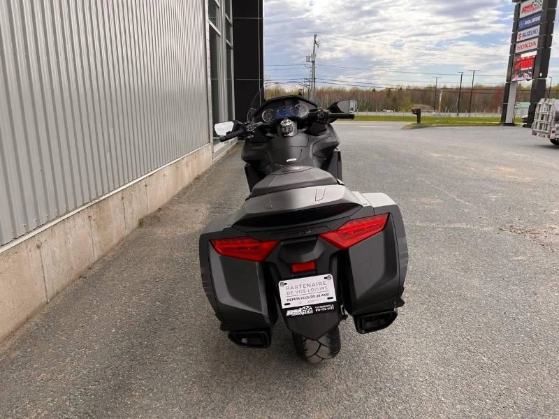 Honda Gold Wing Dct 2025 alt