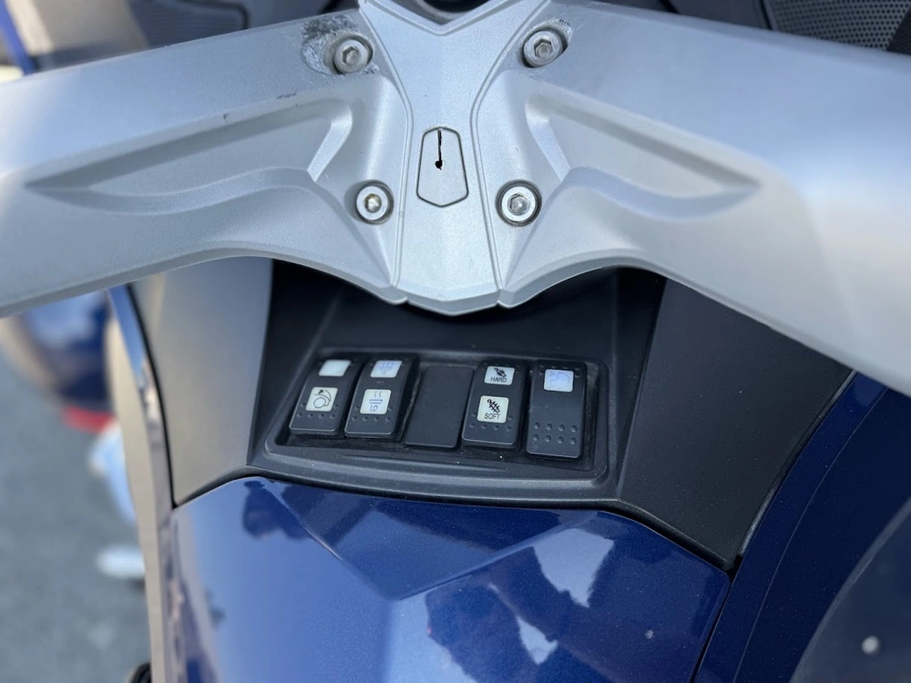 2010 Can-am Rt-s alt