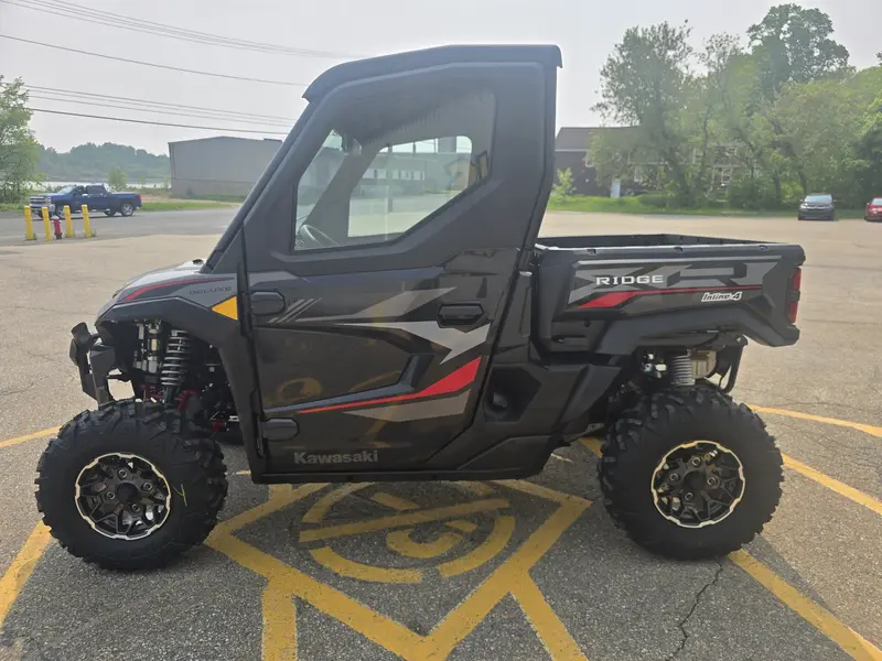 2025 Kawasaki KWF1000PSFNN RIDGE XR DELUXE HVAC