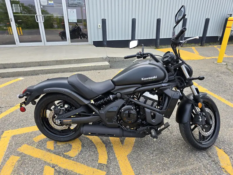 2025 Kawasaki EN650DSFNN