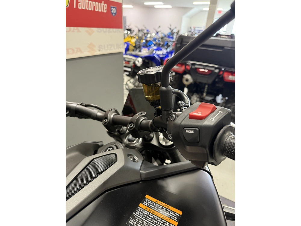 Yamaha Mt-09 Mt09 2025 alt
