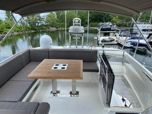 Prestige Yachts 520 Fly 2018 alt