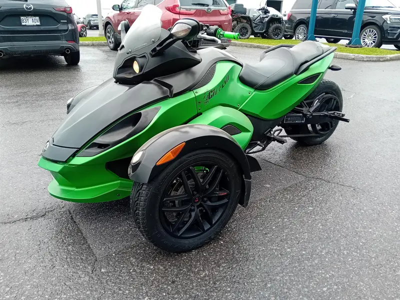 Can-Am SPYDER RSS SM5 2012