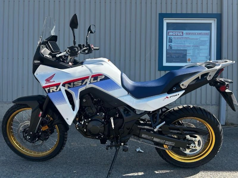 Honda Transalp 2025 alt