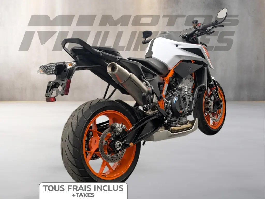 2021 KTM 890 DUKE R