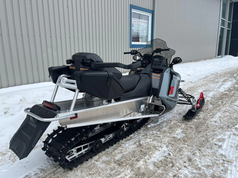 Polaris 550 Voyageur Adventure 144 2024 alt