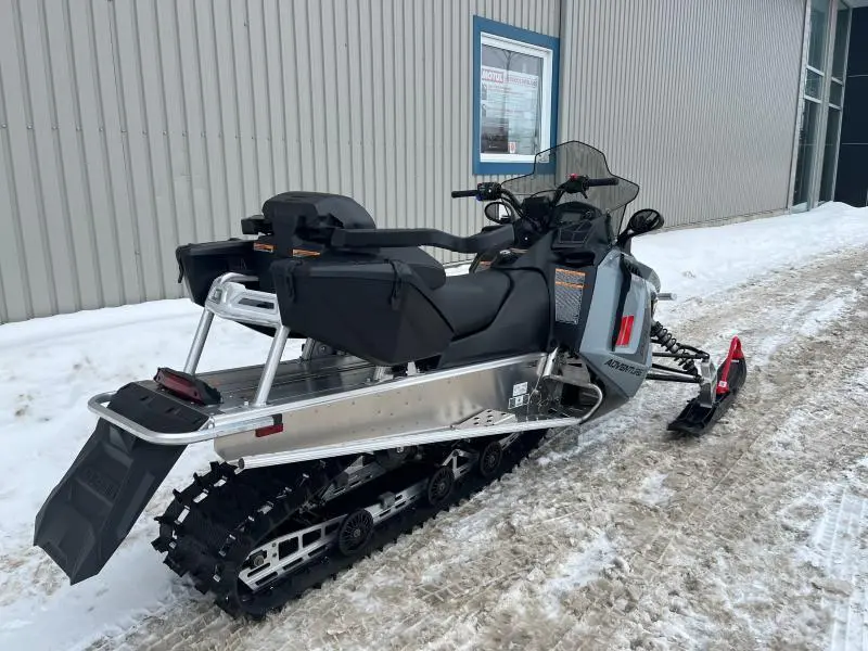 2024 Polaris 550 VOYAGEUR ADVENTURE 144