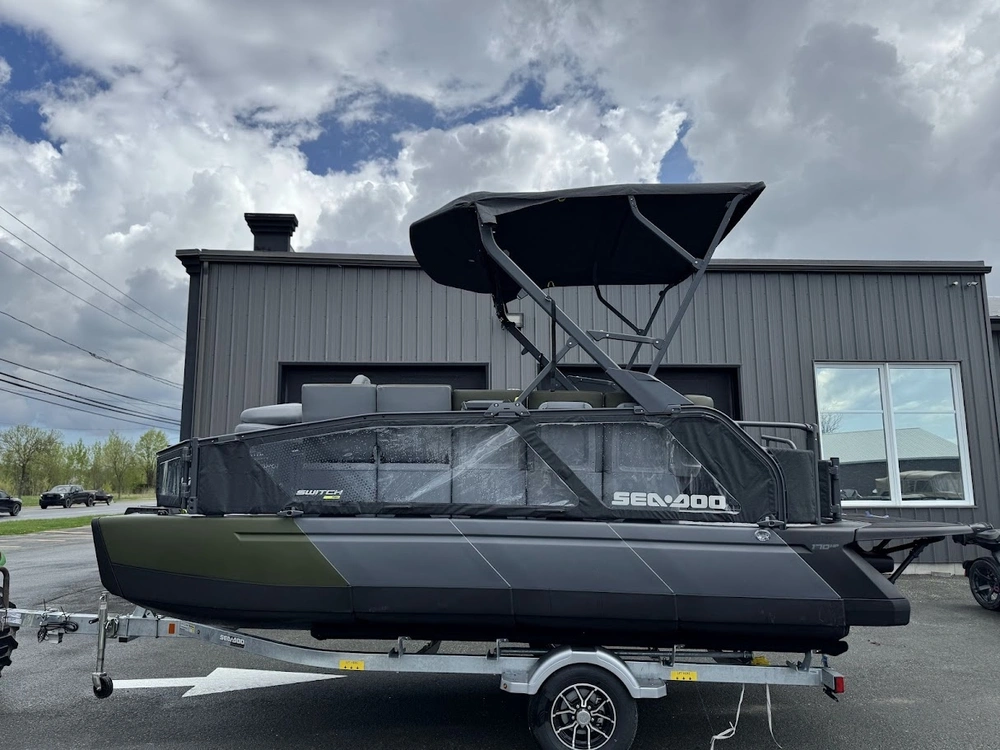 2025 Sea-doo Switch Fish 18' 170 Hp alt