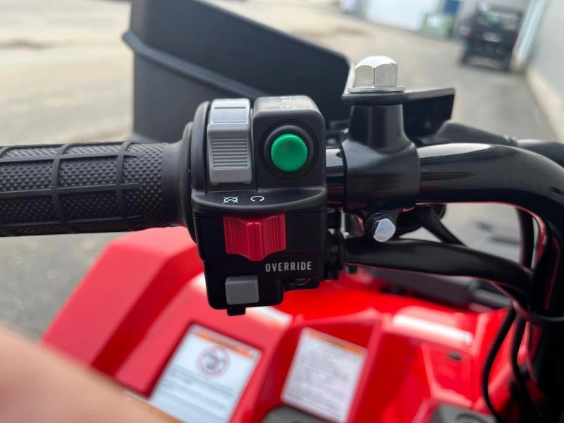 2025 Suzuki Kingquad 750xp alt