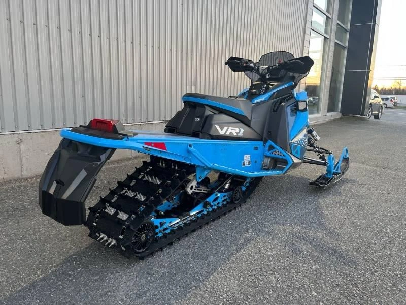 Polaris Patriot Boost Indy Vr1 137 2024 alt