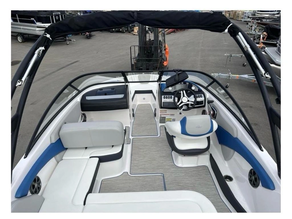 2019 Regal Regal Surf 19 Pieds alt