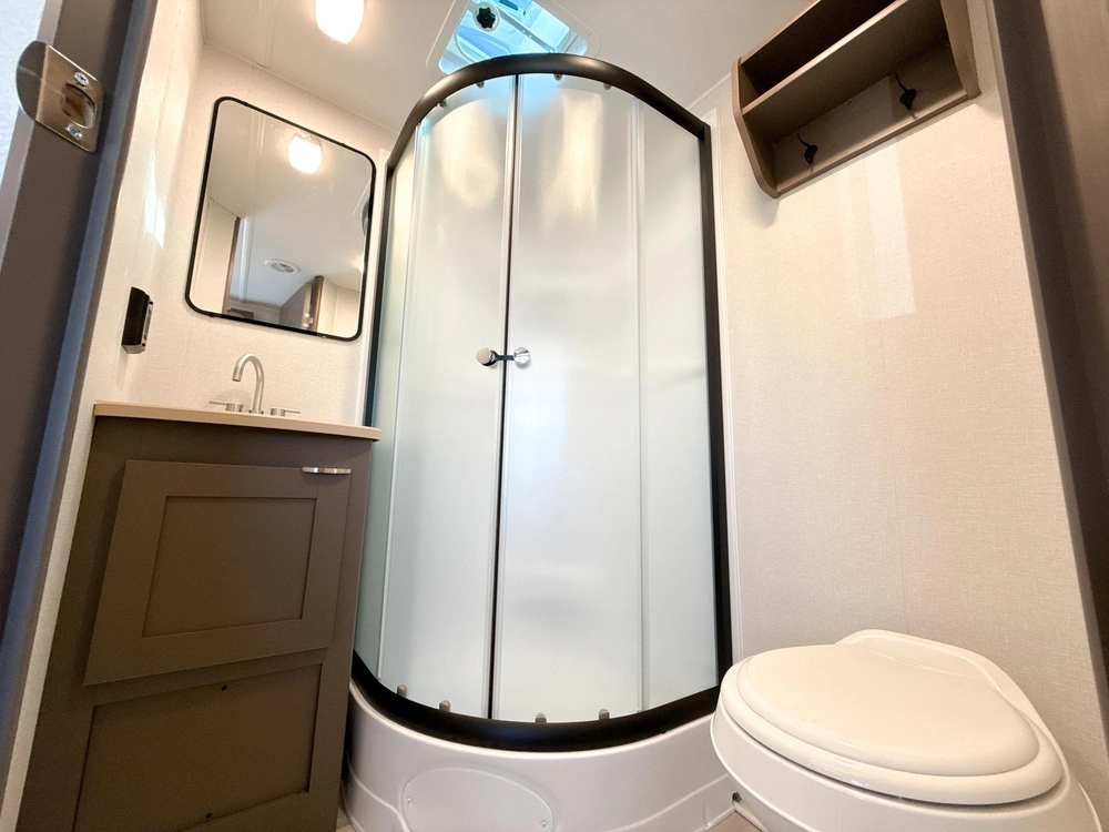 2025 Avenir Avenir A-24rb Travel Trailer alt