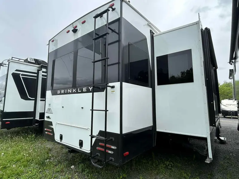 Brinkley RV Z3100 2024