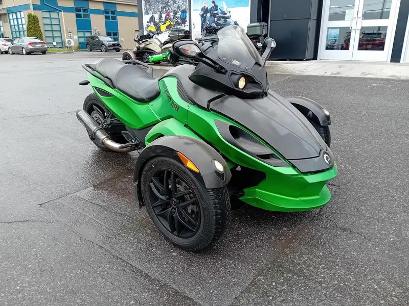 Can-Am SPYDER RSS SM5 2012