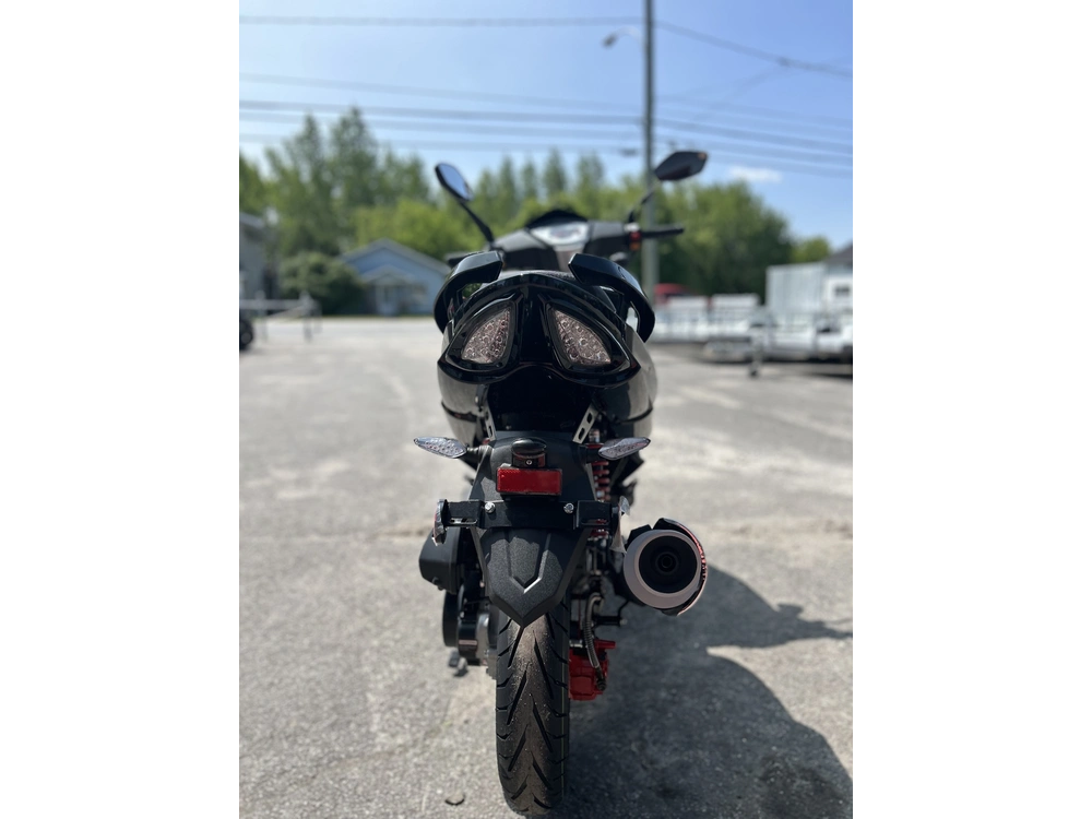 Scootterre Voyageur 2023 alt