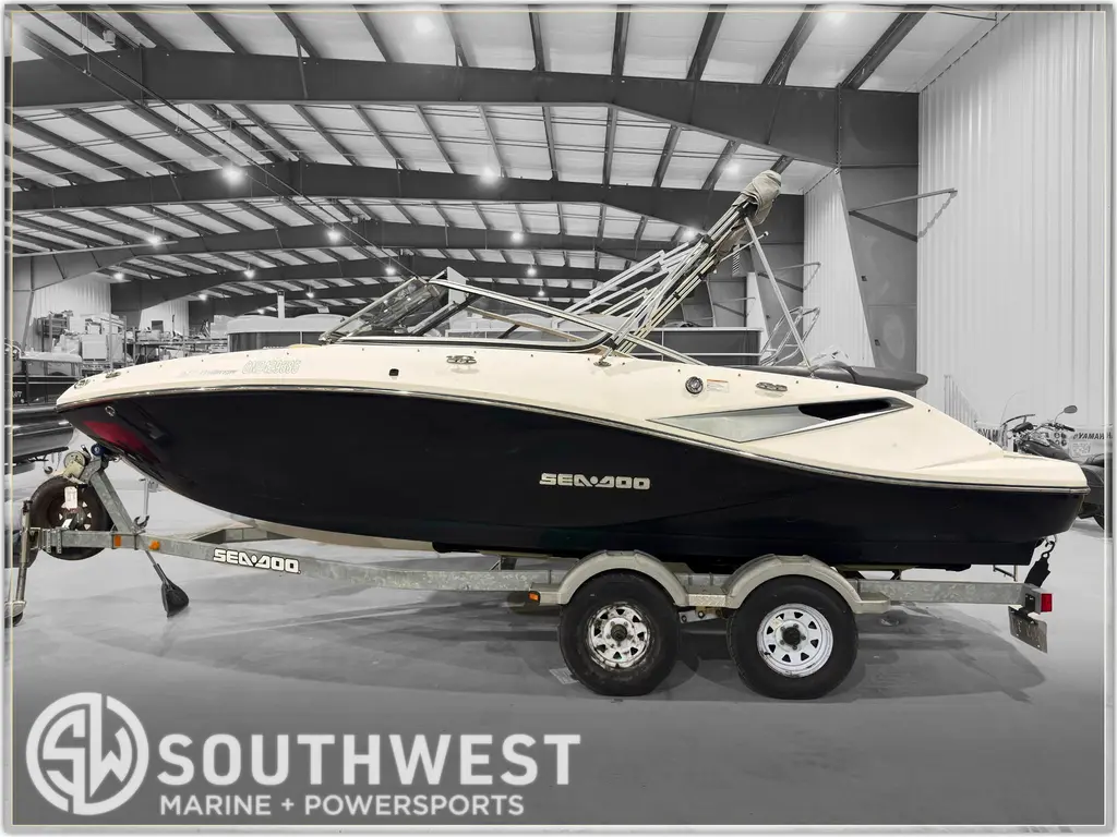 2010 Sea-Doo 210 Challenger SE