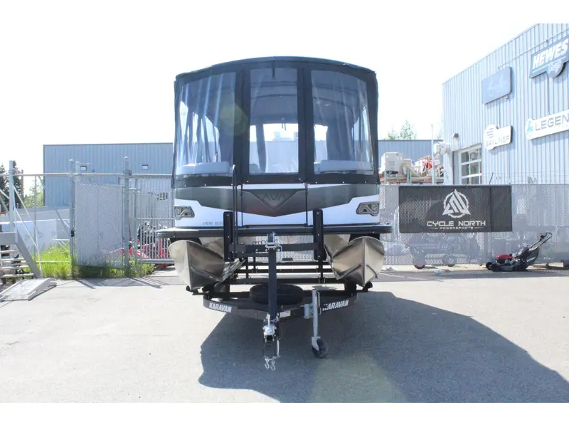 Avalon 2385 Venture 85 RF (Rear Fish) 2025