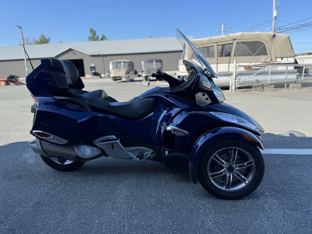 2010 Can-am Rt-s alt