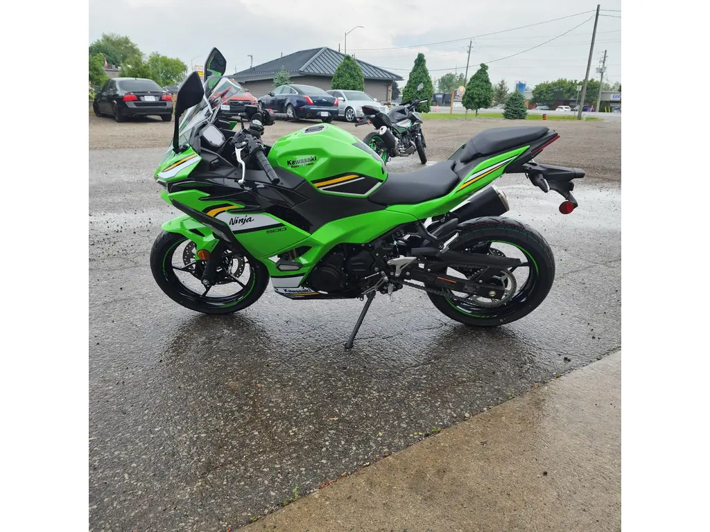 New 2025 Kawasaki Ninja 500 SE KRT Edition in Brantford - Grand