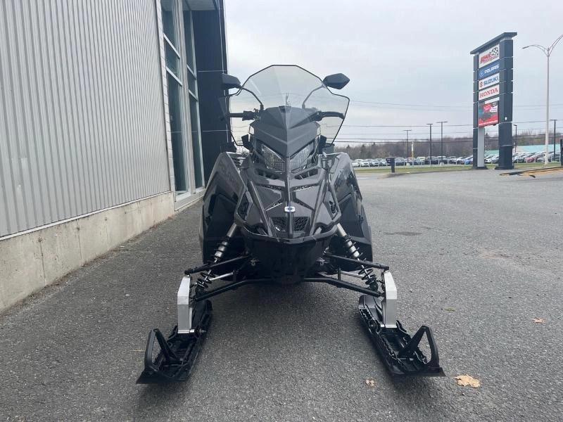 Polaris 650 Titan Adventure 1.8'' 7s 2025 alt