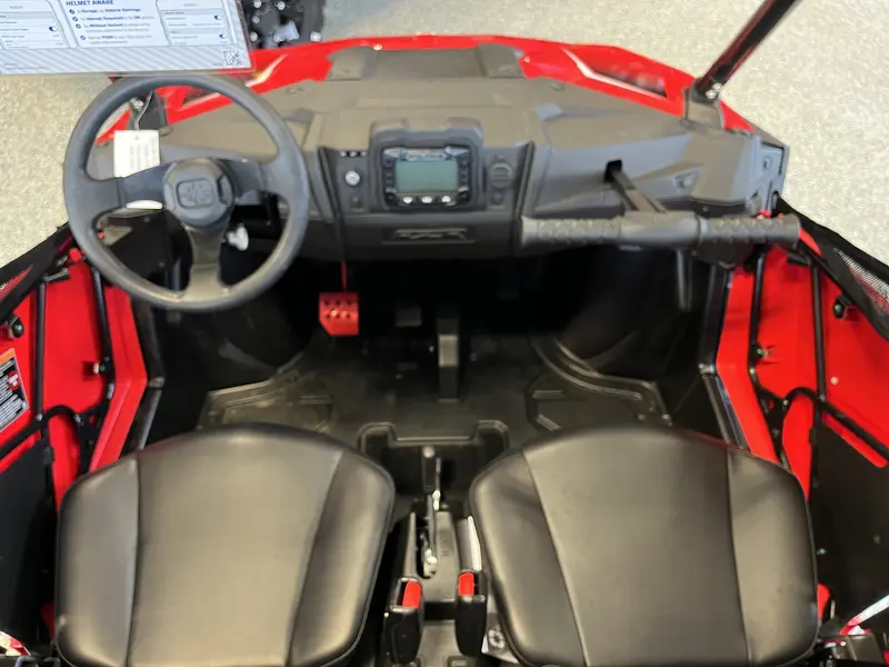 2025 Polaris RZR 200 EFI 10 ANS ET PLUS